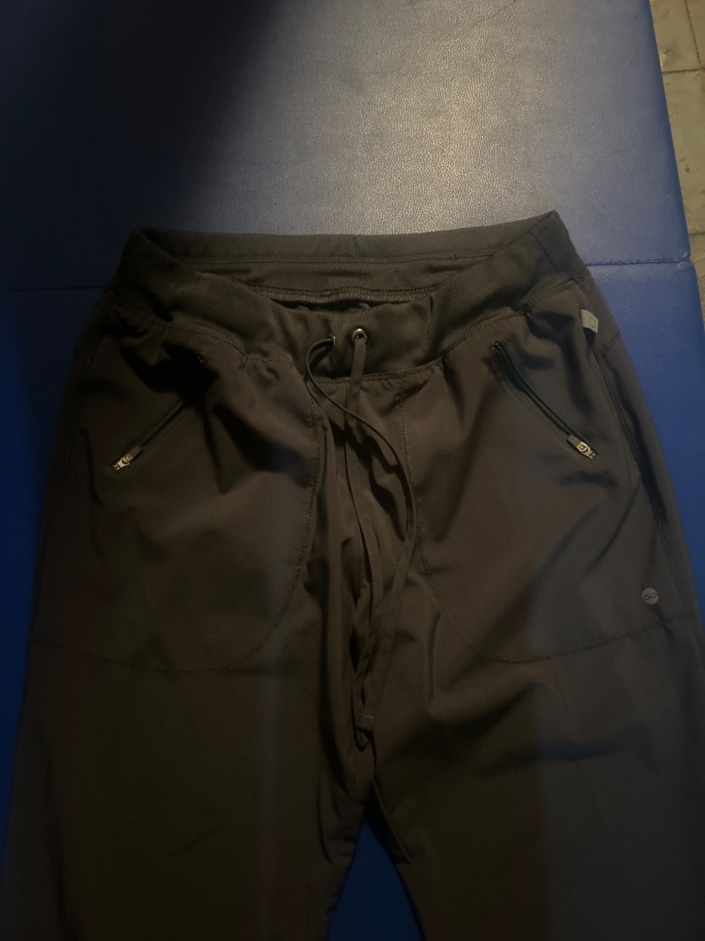Athleta - Picture 4 of 7